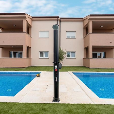 Apartmani Villa Ruby Linardići Esterno foto