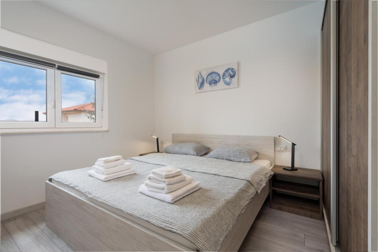 Apartmani Villa Ruby Linardići Esterno foto
